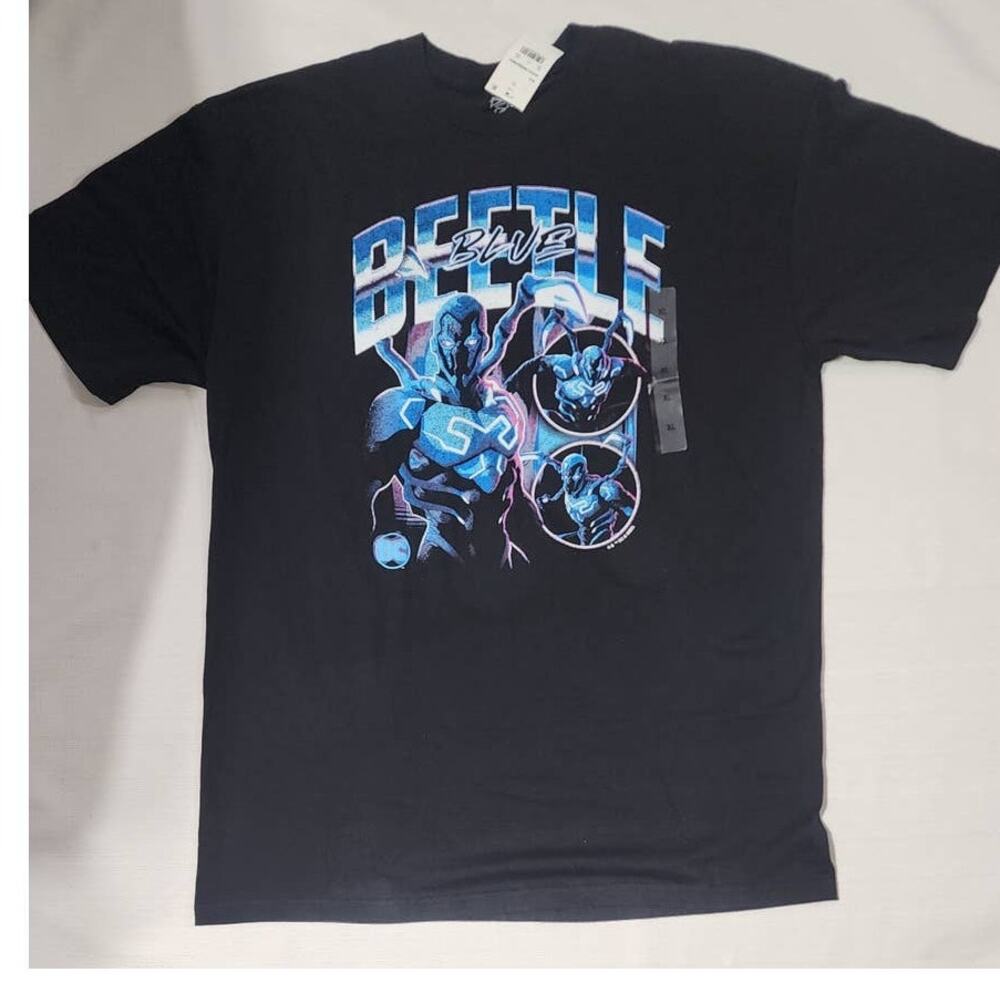 Blue beetle graphic shirt Men' XL NWT